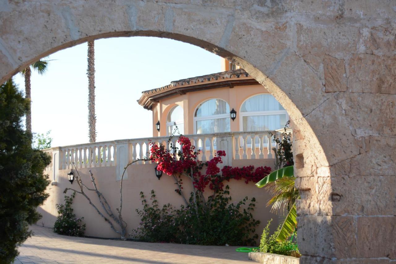 Arenas De Son Bou Hotel Екстериор снимка