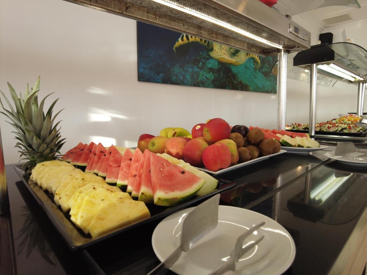 Arenas De Son Bou Hotel Екстериор снимка