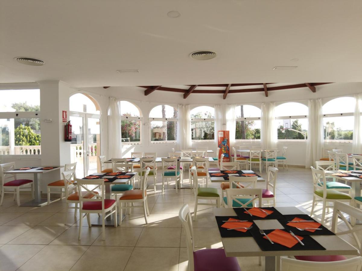 Arenas De Son Bou Hotel Екстериор снимка