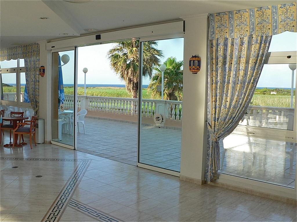 Arenas De Son Bou Hotel Екстериор снимка